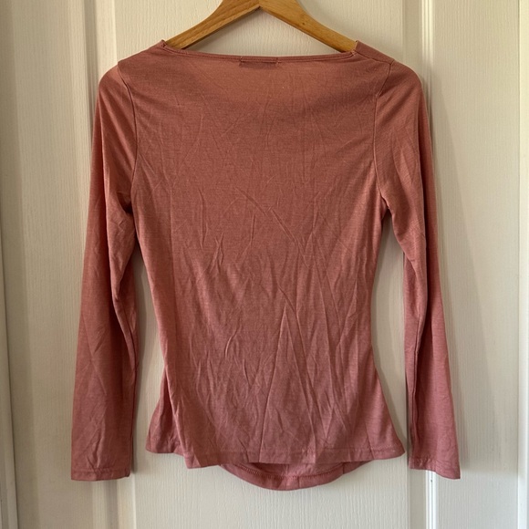 New SHEIN rouched side button light weight sweater mauve rose - Picture 2 of 3